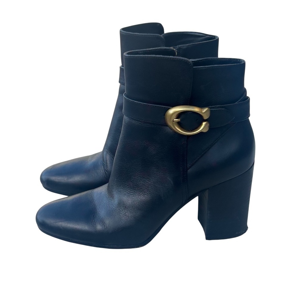 COACH Delaney Signature Buckle Heel Bootie Black Leather size 7B Ankle Boots - Picture 1 of 11